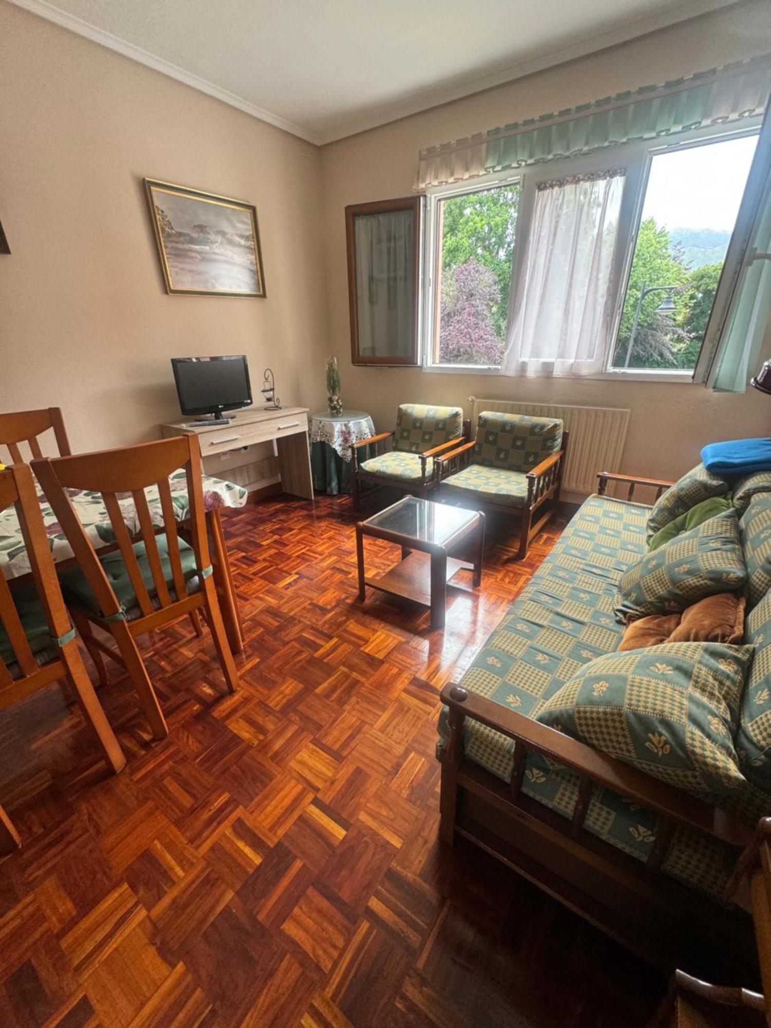 Apartamento En Llanes Con Plaza De Garaje Cubierta Extérieur photo