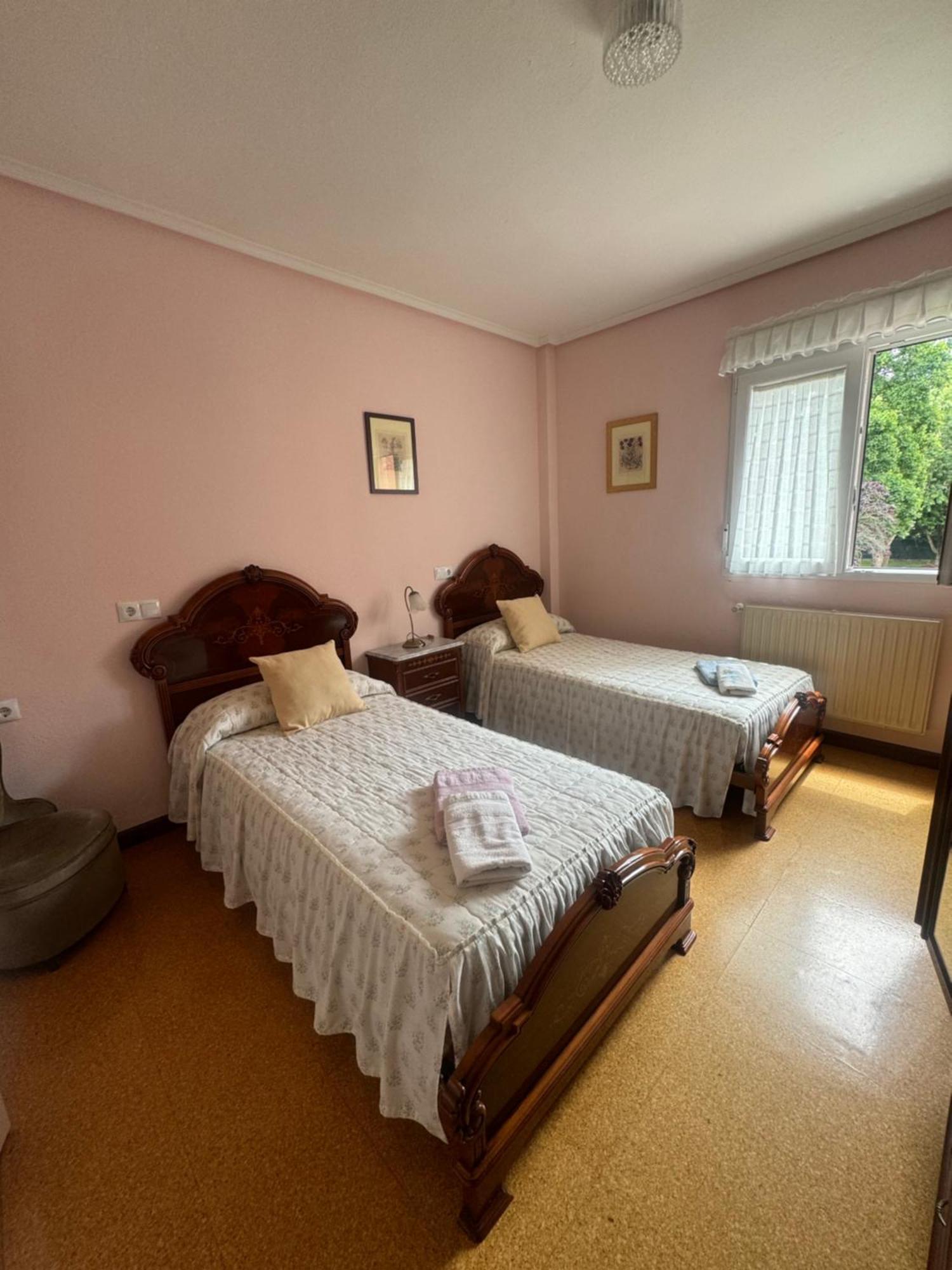 Apartamento En Llanes Con Plaza De Garaje Cubierta Extérieur photo